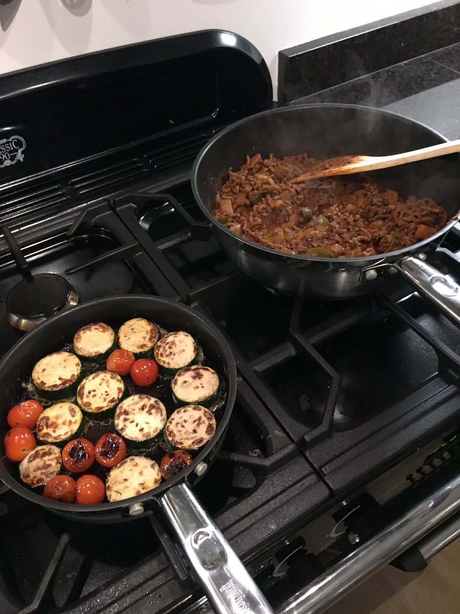 thisismrsread's tweet image. Burrito with no wrap 👌#homemade #spicy 😋