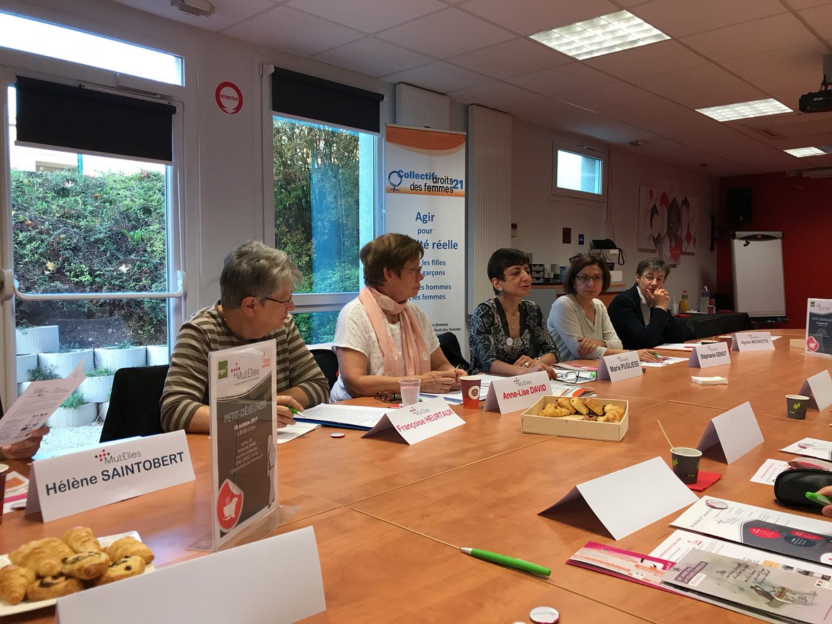 GardinGuillaume's tweet photo. Petit déjeuner #mut’elles à la #MFBFC pour parler égalité hommes -femmes https://t.co/X5SByfA7uN