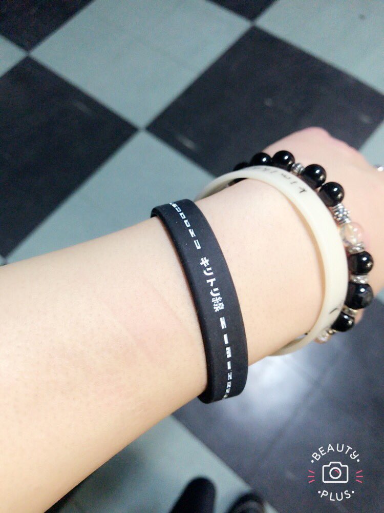 surudoku_tel's tweet photo. 新しいラバーバンドも発売しますよ🤗 https://t.co/zMotpq57hG