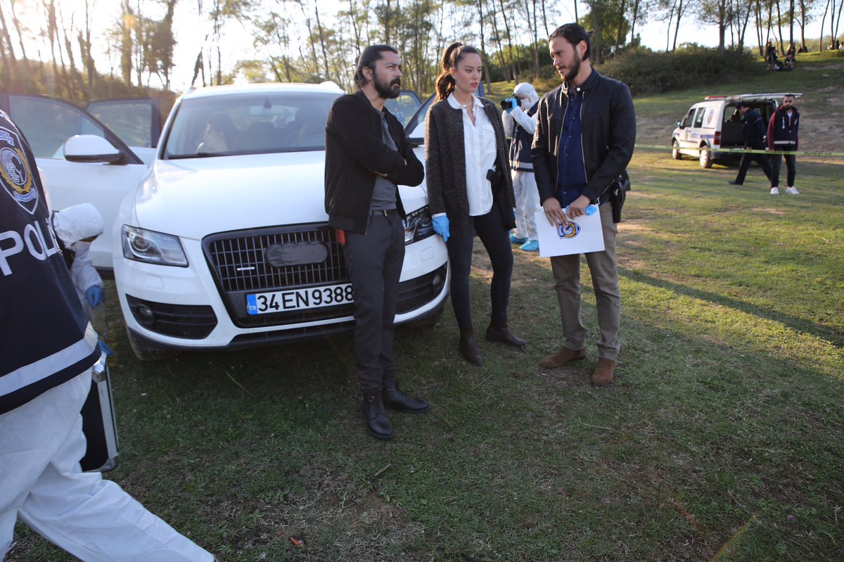 ÇEMB2R macerası kaldığı yerden devam ediyor. Çember: #KurtarBeni TV'de İlk Kez bu akşam 20.00'da Star'da ☺️