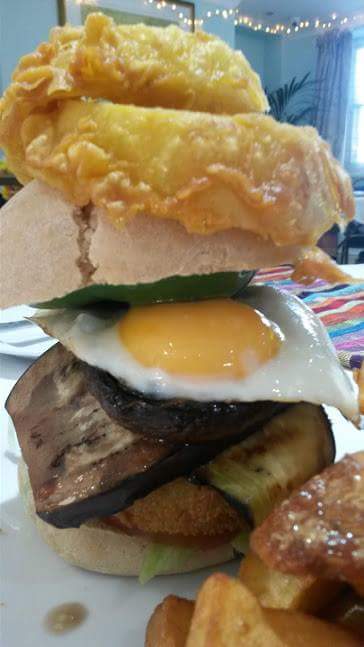 BeachGreenHotel's tweet image. Veggie Special - Halloumi &amp;amp; Courgette Herb cake, Mushroom, Pepper &amp;amp; Aubergine, optional fried egg, Handcut Gourment chips onion rings £10.00