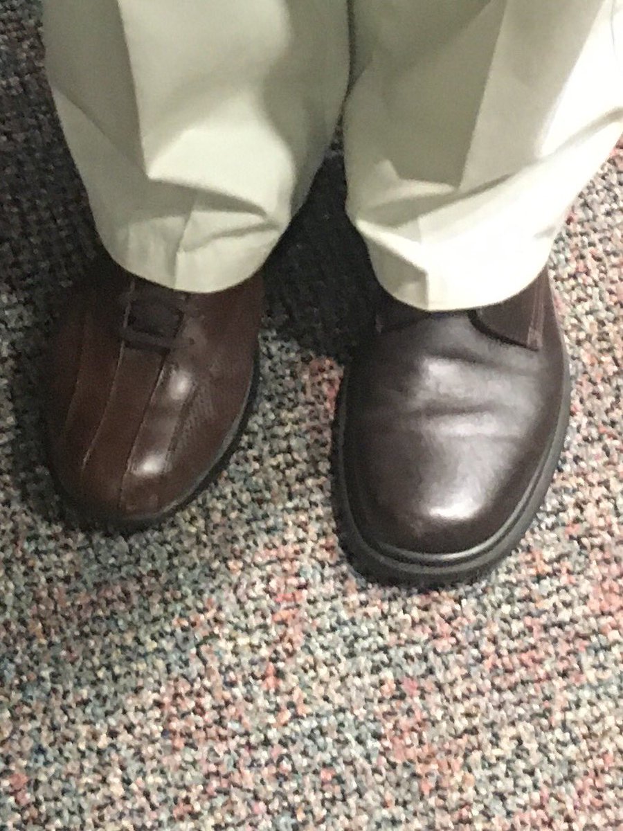 jamifarry's tweet image. Apparently my boss got dressed in the dark this morning.... too funny not to share!  😂😂