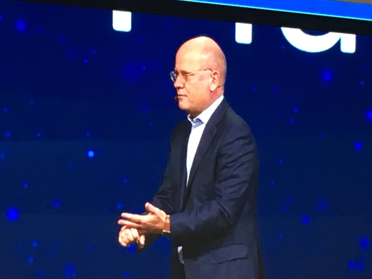 KSaunders06's tweet photo. @JohnFlannery_GE We're taking on the total transformation of our industry. @BHGECO #IndustrialoftheFuture #GEMM17 https://t.co/xPSsfL10SQ