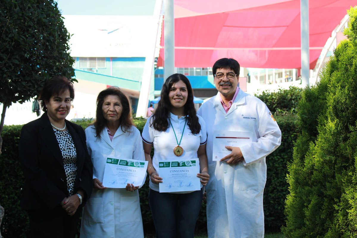 promedac's tweet photo. Se le otorgó la medalla de bronce a Laura Carolina Serna Maldonado, por su participación en la Olimpiada Estatal de Biología. 😀🎉🥉FELICIDADES https://t.co/ubGTsRbISo