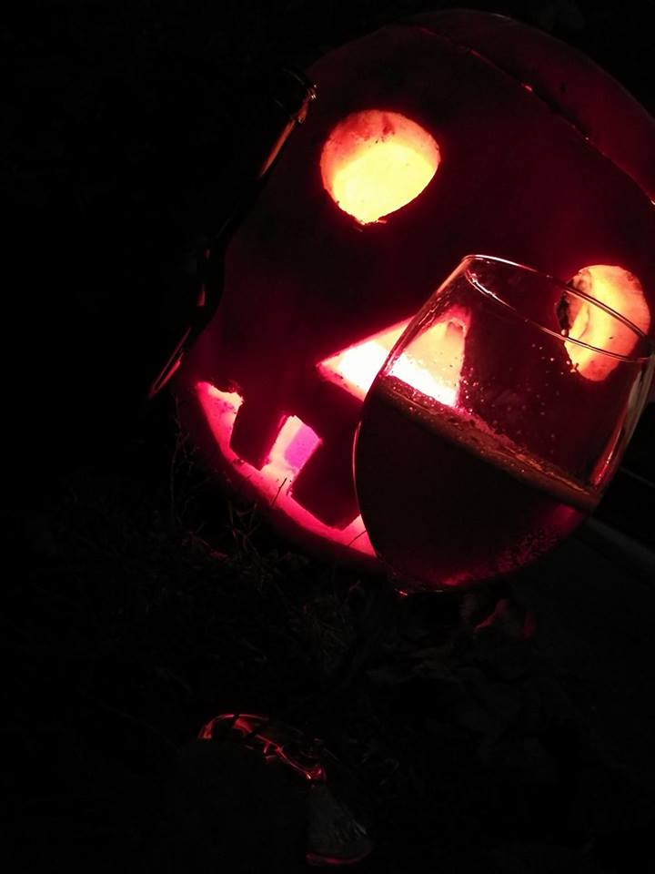 FenekigBlog's tweet photo. Új #sör #kiritika az oldalon https://t.co/Se14YmPmCu Freaky Freaky pumpkin barleywine #madscientist kollab #tuffbuzz https://t.co/RzOnlW3kWt