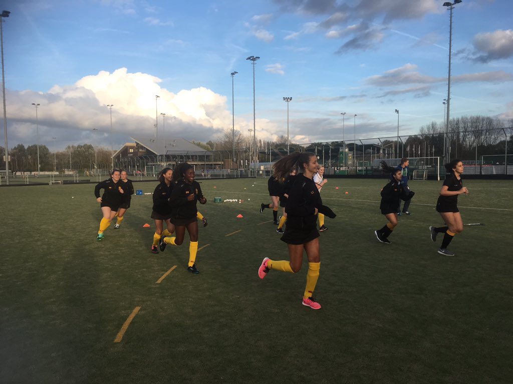 HockeyAldenham's tweet photo. #rotterdam2017 https://t.co/Eb8zx6F77s
