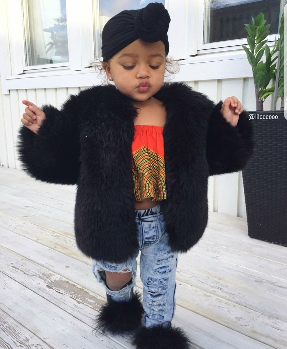 Lilblackbabies's tweet photo. SLAY https://t.co/51zCL5Fc3V
