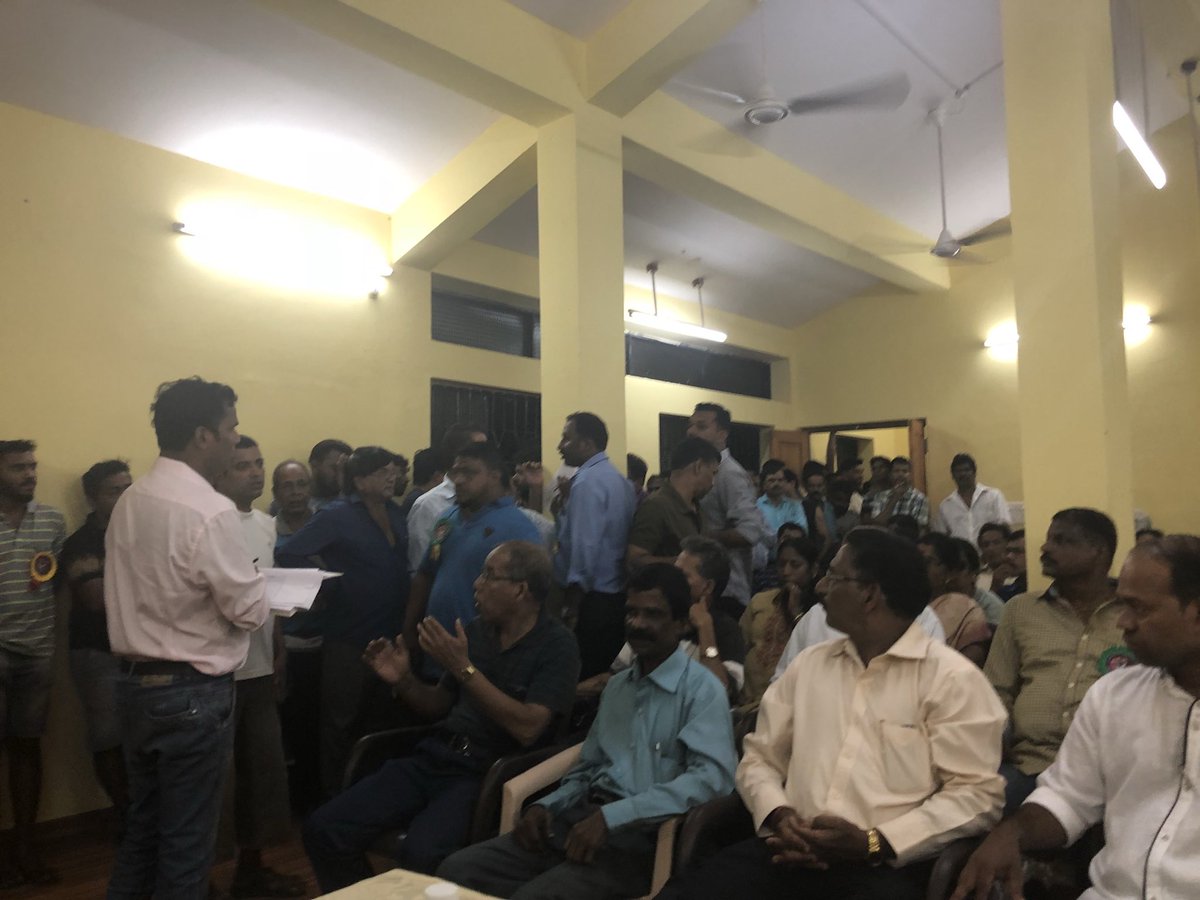 vinod_palyekar's tweet photo. Started with booth committee meetings @SiolimConstituency. #SiolimForward #GoaForward @VijaiSardesai @Goaforwardparty https://t.co/VgMAOjAwIL