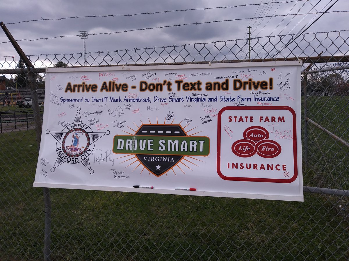 DriveSmartVAU's tweet photo. Thanks @radfordsheriff and @StateFarm for hosting our teen driver program at Radford HS today @SF_KimConyers https://t.co/Srv4WUM5vm