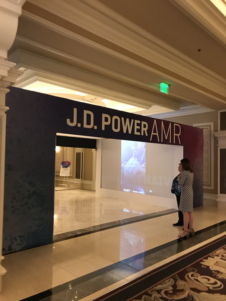 .<a href="/NFL/">NFL</a> ‘s SVP #marketing #Creative #Branding Jamie Westin opens up day 2 of <a href="/JDPowerAutos/">J.D. Power Autos</a> #JDPowerAMR 2017 #CustomerExperience