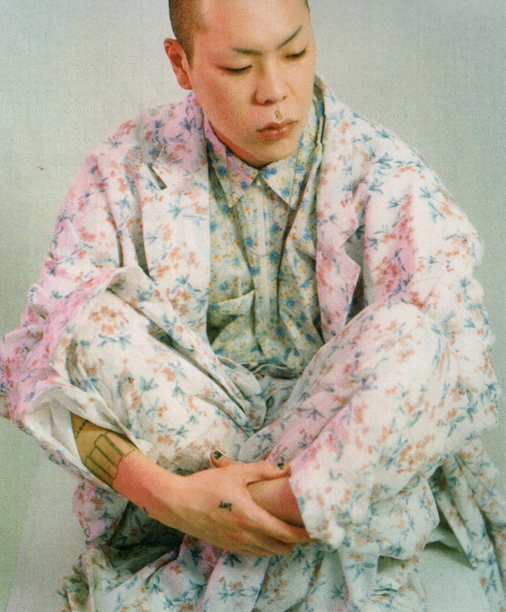 hyukohbrazil's tweet photo. [FOTO] 25.10.2017 | Hyukoh para a revista MEN’S NON-NO de Novembro #hyukohbr
via: hyukohtw https://t.co/K2spSXtHt8