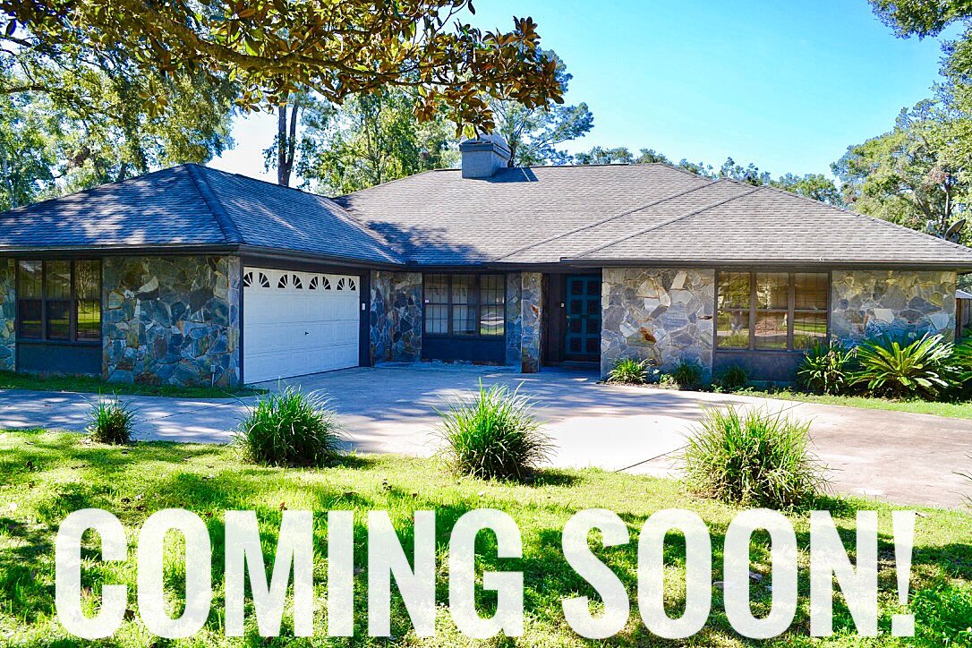 MagnoliaHRealty's tweet photo. $274,900 Coming Soon in SE Ocala! Call us if you’d like to see it before it goes on the market, it won’t last long! 🗝🏡 #SoldSisters https://t.co/ZSp8X8YKa5