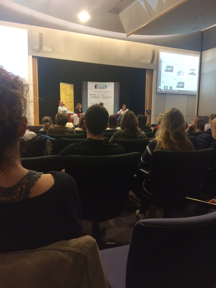 LefebvrelLaure's tweet photo. Conférence "la féminisation des métiers du #digital" @CCI49 #Connectedweek #Angers https://t.co/4r2R6aRFKi