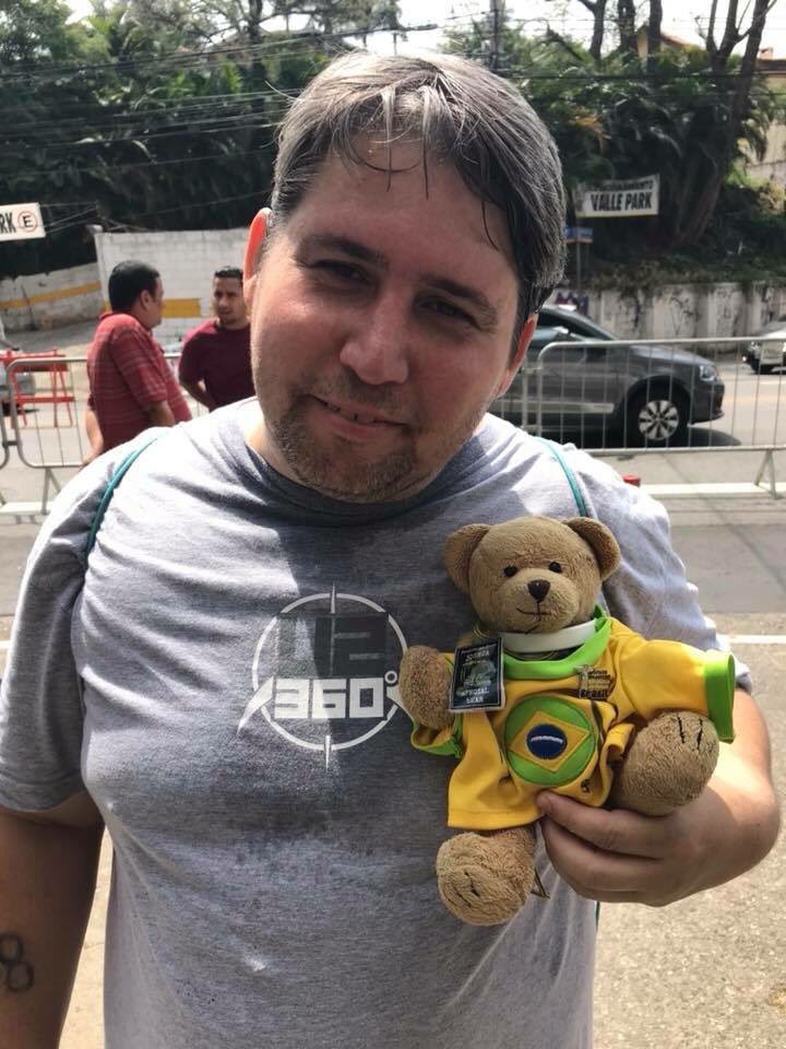 Joshuathebearu2's tweet photo. Last gig of this tour that honors our dear Alan Robins and Fabiano is using one of his shirts. Great memories this little bear will carry. https://t.co/p8dJgbrGvC