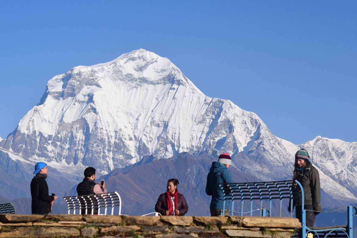 हिमाल र नेपाल पर्यावाची जो हुन्। :D 
धौलागिरी हिमाल । तस्बिर: कमल खत्री/रासस