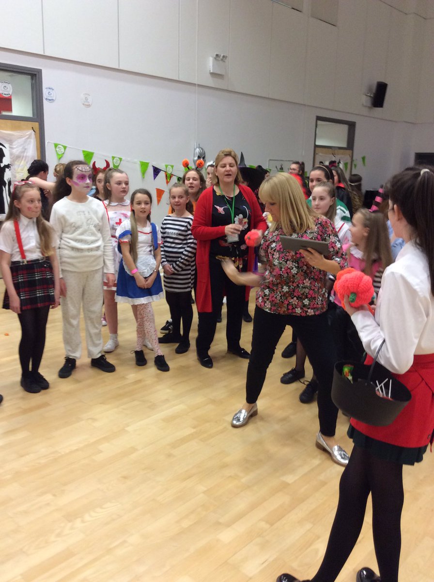 st_dept's tweet photo. Halloween fun for year 8.@StCeciliasDerry https://t.co/p7OJsaVUtl
