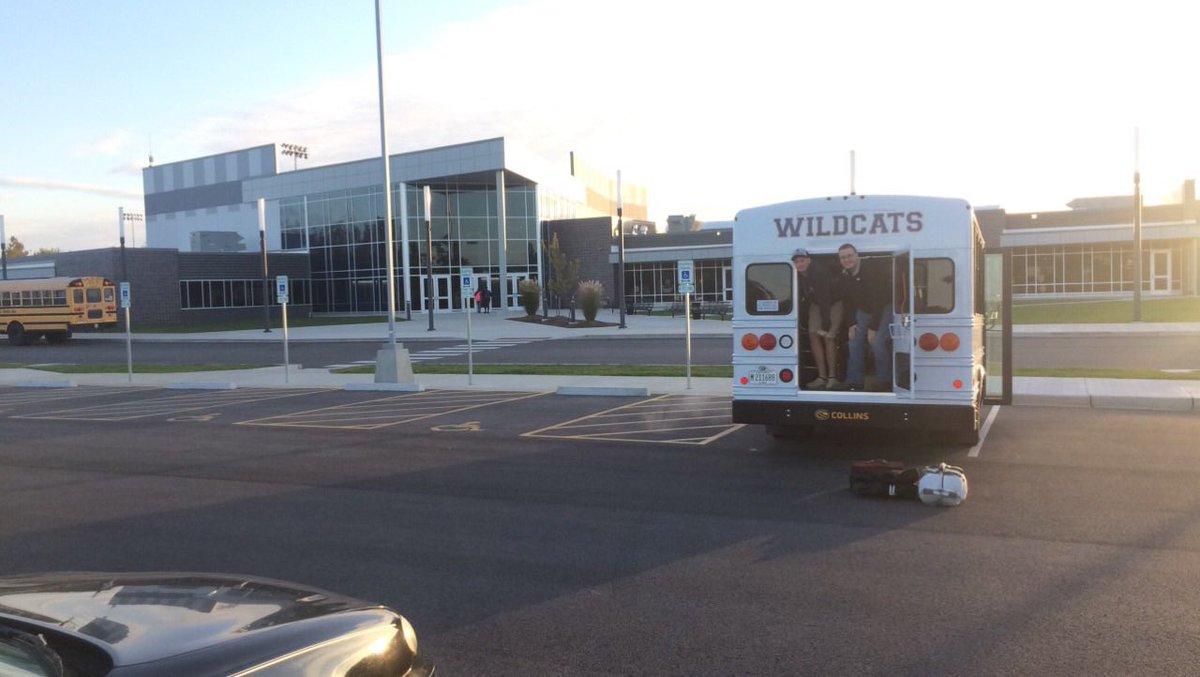 MarionFFA's tweet photo. #WildcatWagon is off to @NationalFFA Convention. #ICanWeWill https://t.co/zJS5v0i0Eu
