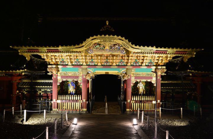 retrip_event's tweet photo. 光に照らされる夜の紅葉。世界遺産・日光山輪王寺で“秋夜のライトアップ”開催 | RETRIP[リトリップ] @retrip_news https://t.co/2k399DbJYX https://t.co/nk69tvKRn2