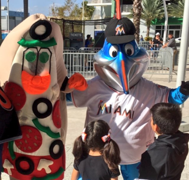 PapaJohnsSFL's tweet photo. Billy the Marlin is coming to our Hialeah store at 1315 W 49th St today from 1 to 3pm so swing by  say hello and win some prices! 🍕@Marlins https://t.co/BjK7xbFy8l