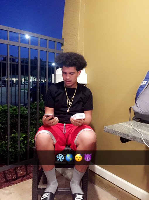 Watch Eric Perdomo's leaked NSFW photo on TwXstars