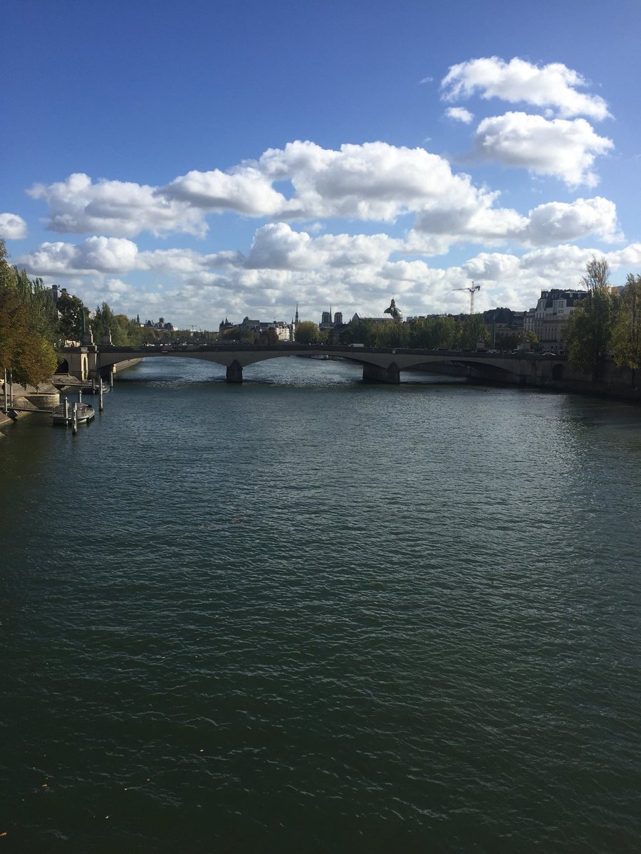 joslynchase_'s tweet photo. Back from Paris questioning everything - why do I live here? And why don’t I eat bread every day? https://t.co/qS0YqFnQjP