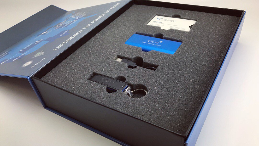 SunpackDotCom's tweet photo. Another Happy Customer! #printmarketing #promobox #promokit #promotionalmarketing #marketingswag #customfoam #usbpackaging #madeinminnesota https://t.co/nL7Lf6SR8W