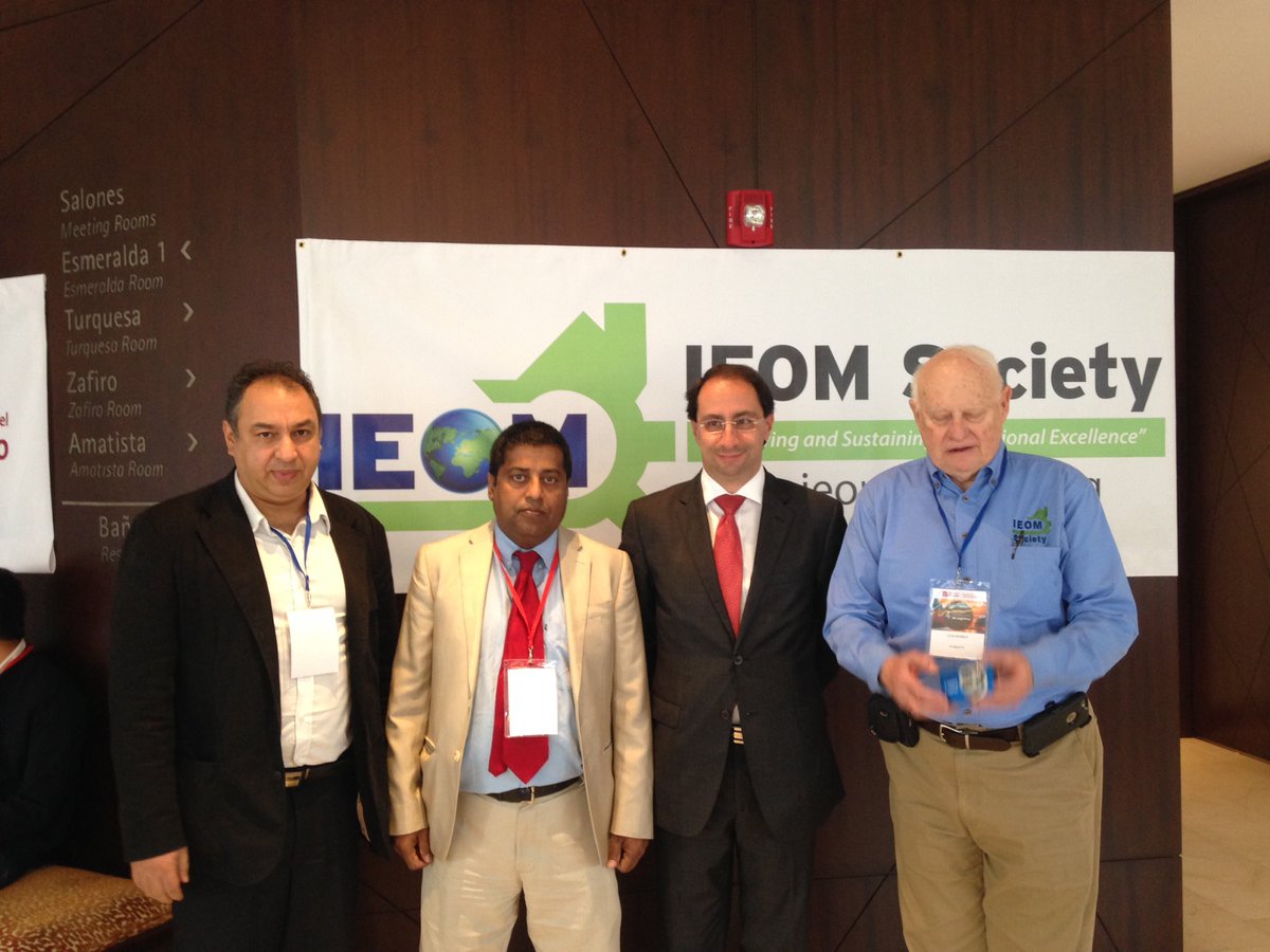 AdmonURosario's tweet photo. A punto de iniciar nuestro IV Congreso Internacional de Logística #URLogistics @IEOMSociety @URosario https://t.co/ZTb6PHL3Mt