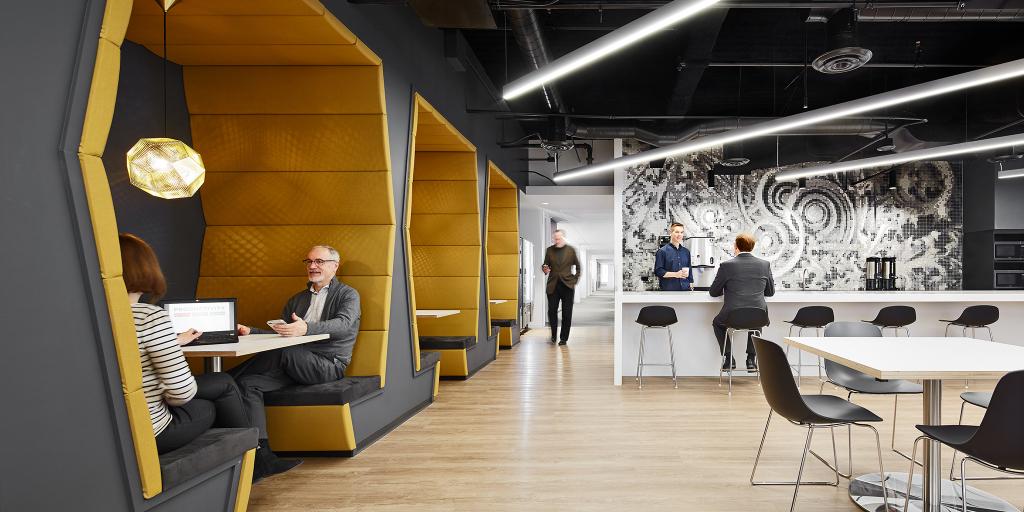 JLL's tweet photo. How do you make one of the "coolest offices in Chicago?" We created a resource to show you how: https://t.co/ZRX0Hn9sJO #OfficeRenew https://t.co/4xUkEHgXvR