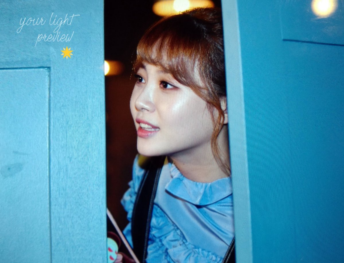 171025 인생술집 출근 by 잭콕
#유라 #걸스데이 #yura #girlsday
포니테일 무슨일이야🐴🐴!! 너무 이쁘자나 원래 이뻤지만😊