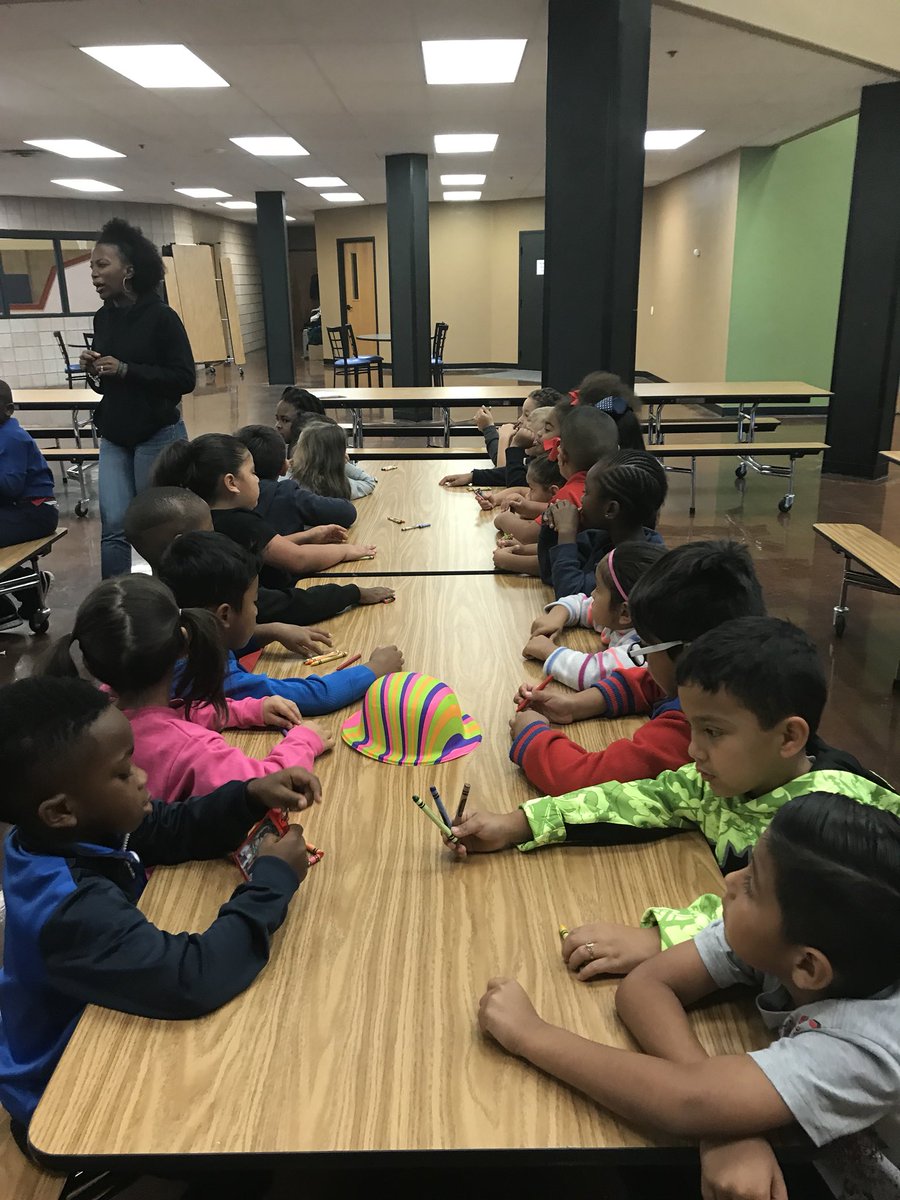 LauraABrandes's tweet photo. Red Ribbon Week! @Life_Eagles https://t.co/TYtDecCuAM