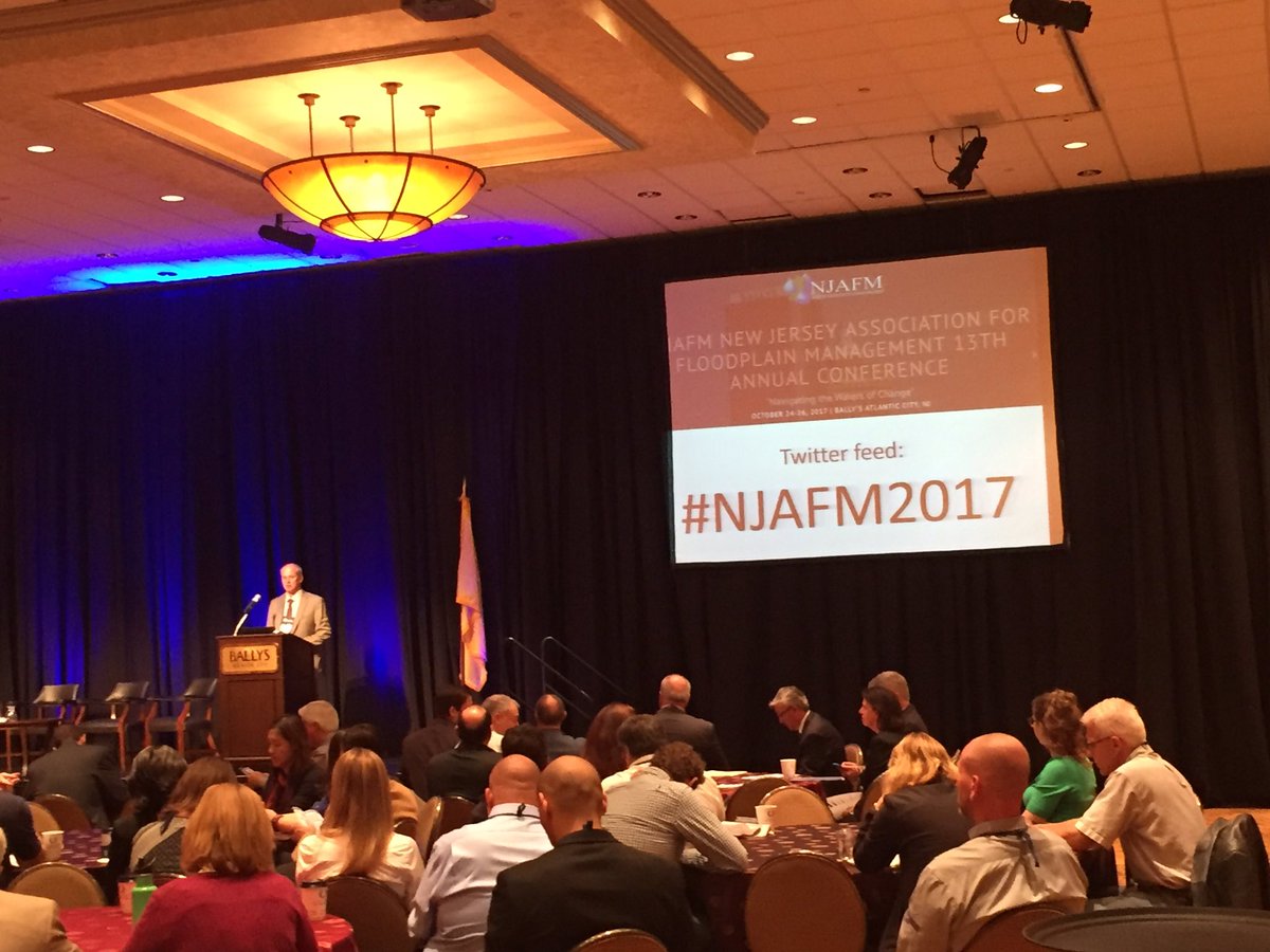 Penn_MES_MSAG's tweet photo. #NJAFM2017 Andrew Banff, CFM, NJAFM chair opening remarks https://t.co/qUKZIrrehK