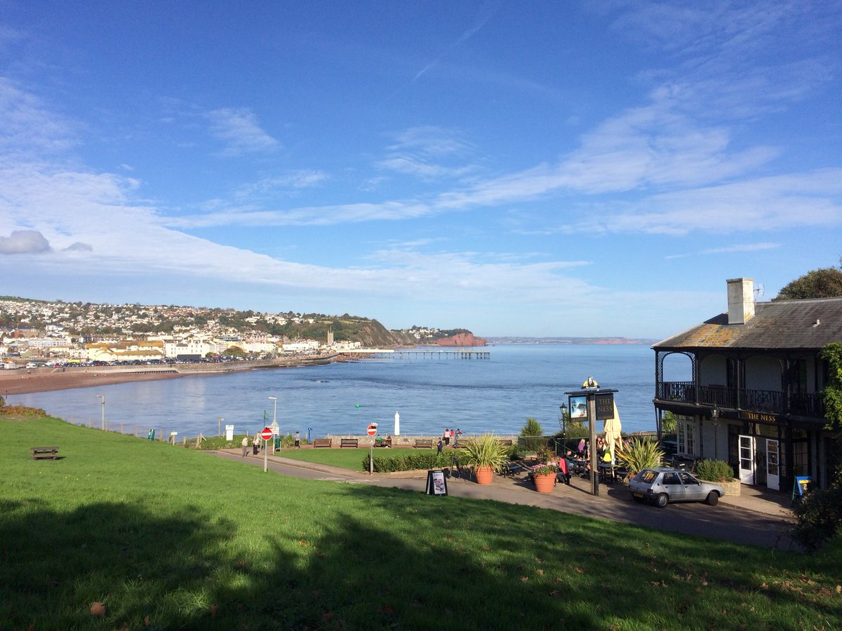 devondaisy_s's tweet photo. #spreadtheword #companiondrivers.  What a beautiful day in the bay. Out spreading the #daisy word. https://t.co/3npM4grR8c
