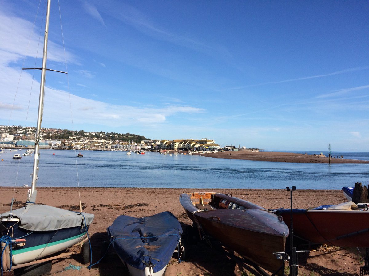 devondaisy_s's tweet photo. #spreadtheword #companiondrivers.  What a beautiful day in the bay. Out spreading the #daisy word. https://t.co/3npM4grR8c