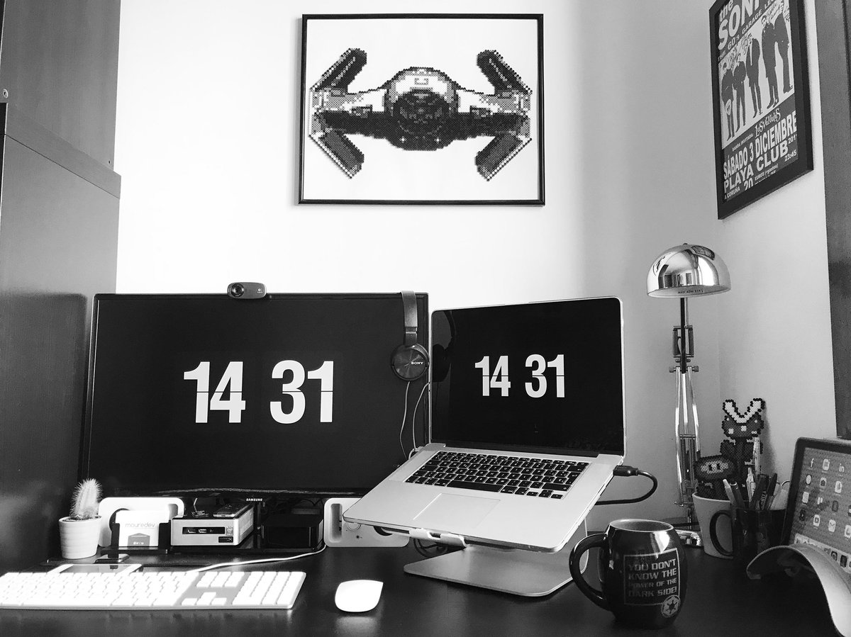 MoureDev's tweet image. My home ❤️ #MoureDev

#Software #Developer #Freelance #Setup #Setups #iSetups