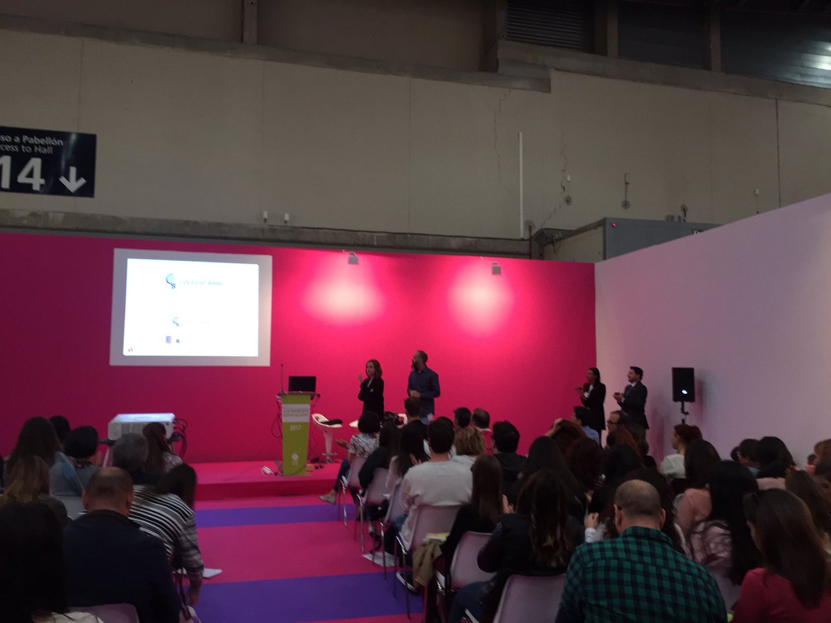 Muy buen proyecto el llevado a cabo por @Malcarazo y #Natalia con robótica en infantil desde el <a href="/colegiobase/">Colegio Base International School</a> muy recomendable!!! #SimoEDU17