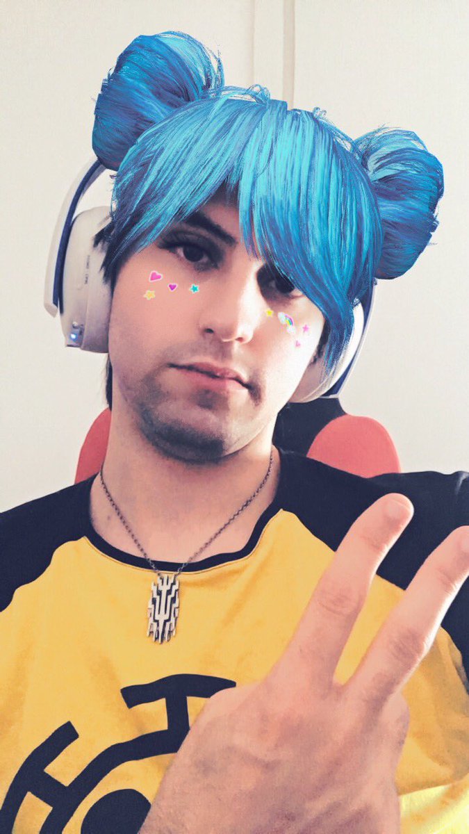 SquidboyINK's tweet photo. Tfacon les mecs devrait pas sortir apres 21H #MenarTrash https://t.co/Baix0IKHgd