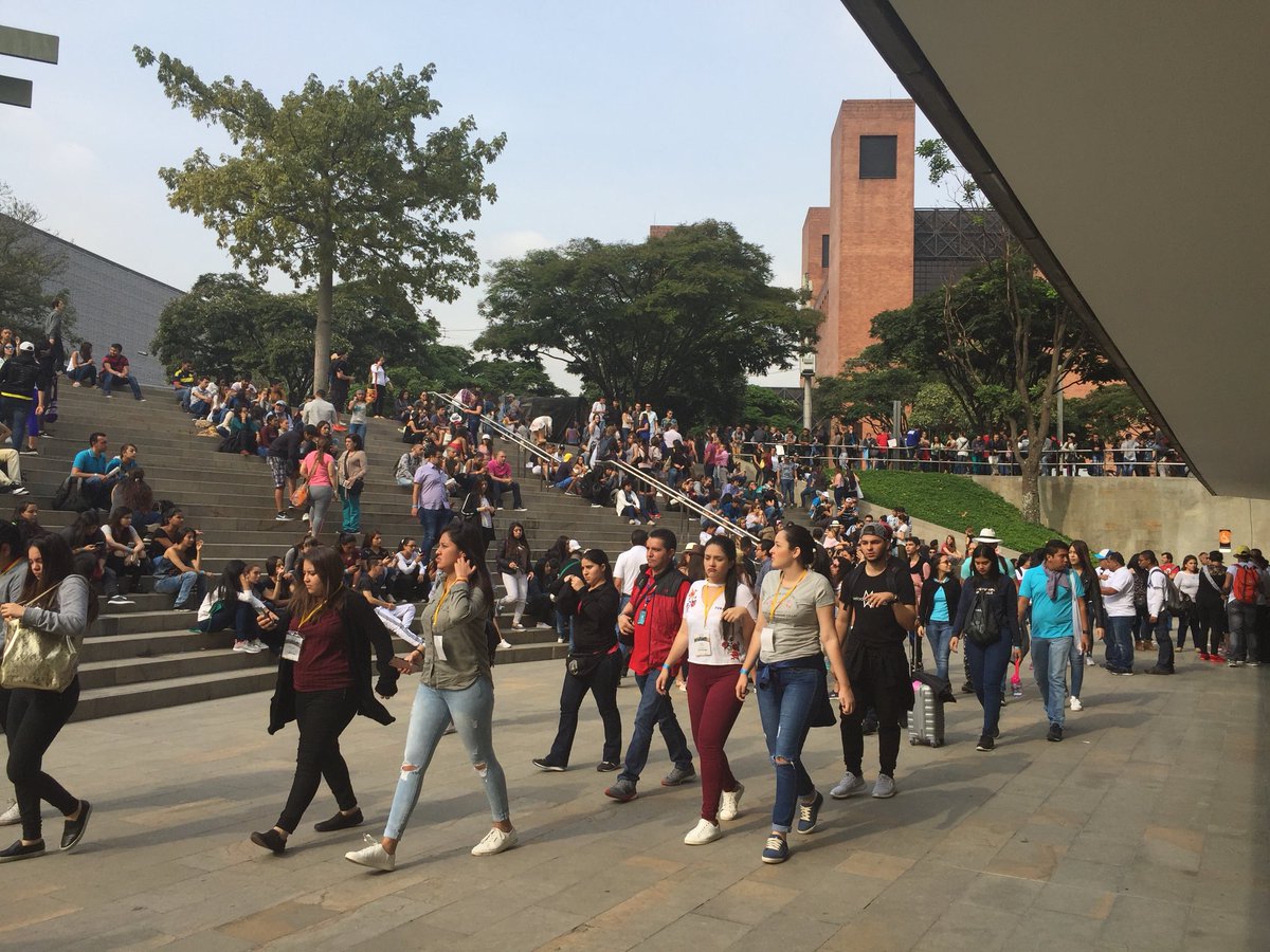 Ya arrancamos para 4 tour para cerrar con mucha diversión y aprendizajes este XXVII Congreso #conpehtmedellín