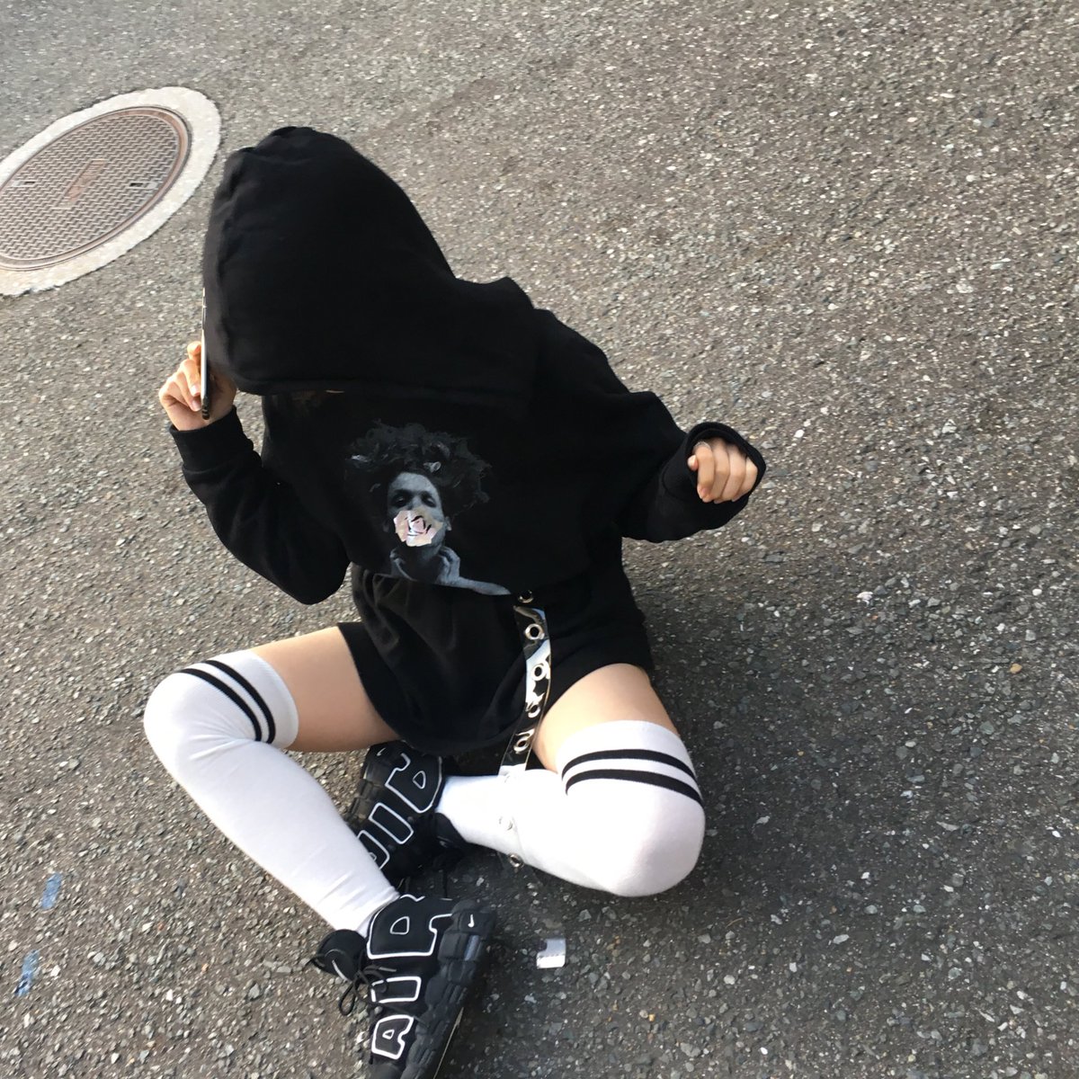 yeongji1616's tweet photo. みんなやってるのでやってみようと思います👉🏻👈🏻

#引用RTで私の事どう思ってるかガチで容赦なく教えてください https://t.co/9IT65ixXrg