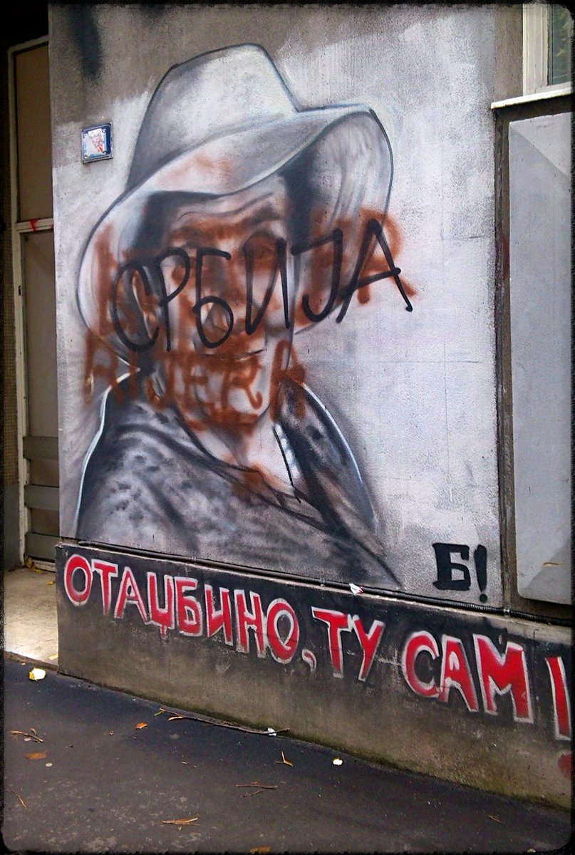 Beograd202's tweet photo. Kome smeta Desanka?
Ulica Desanke Maksimović, #Beograd. 25. 10. 2017.
Foto: @RuzicaVrhovac https://t.co/nJJlK2DMhg