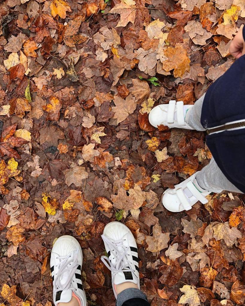 HandClarkgoods's tweet photo. It’s fall, y’all! Don’t forget about our sale! It’s our biggest yet, just because we love ya! 😘 #handclark #leathe… https://t.co/EQWoJKc67p https://t.co/elXe31wWlx