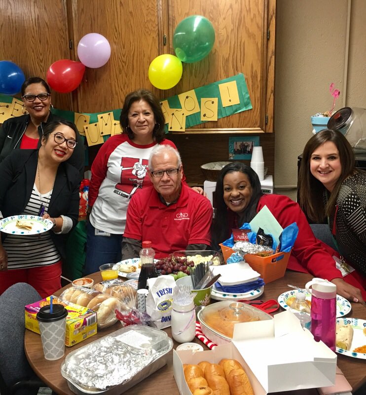 tvo_tweets's tweet photo. I have training today at Region 10, but FOMO has me eating breakfast w my @Hillside_Eagles family first! HBD Ernesto! https://t.co/8oxG3mAZzS