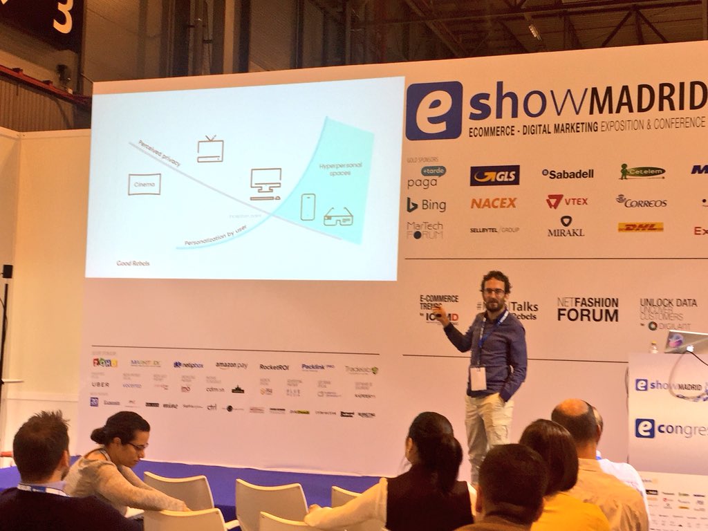 Amelia Hernandez (@amelianycmadrid) on Twitter photo Cuanto más pequeña sea la pantalla más sentido de privacidad tenemos. Hay cabida para las marcas en ellas? #RebelTalks #eShowMAD17 Cuanto más pequeña sea la pantalla más sentido de privacidad tenemos. Hay cabida para las marcas en ellas? #RebelTalks #eShowMAD17