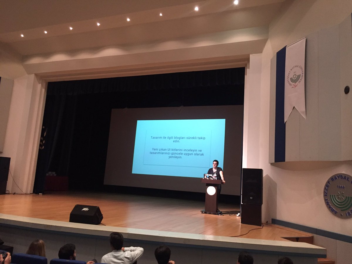 gdgbolu's tweet photo. @burakeless UX Design ile bizlerle #dfest17 #gdg https://t.co/luKxPiNae6