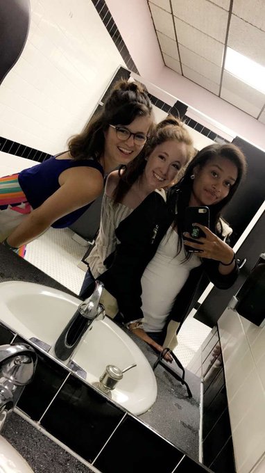 My long distant close good friends 🌵😘 https://t.co/H1W6KlY12L<a href="/tag/spooky"class="tags"><span>#spooky</span></a><a href="/tag/lit"class="tags"><span>#lit</span></a>