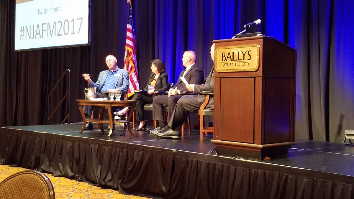 JakeOldenburger's tweet photo. First Plenary Session of the #NJAFM2017 conference with @oldfloodfart @FloodsOrg, Patty Latshaw, and Bill McDonnell https://t.co/1NNBnvBeJT