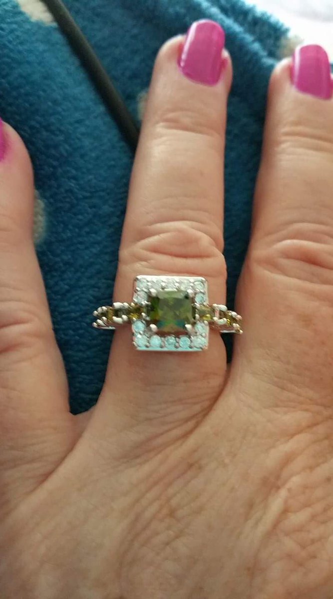 Sweet_Angel1976's tweet photo. @joshgracin hey this ring been looking for my birthstone ring my best friend and just beautiful ring https://t.co/sqjPTWgjE8