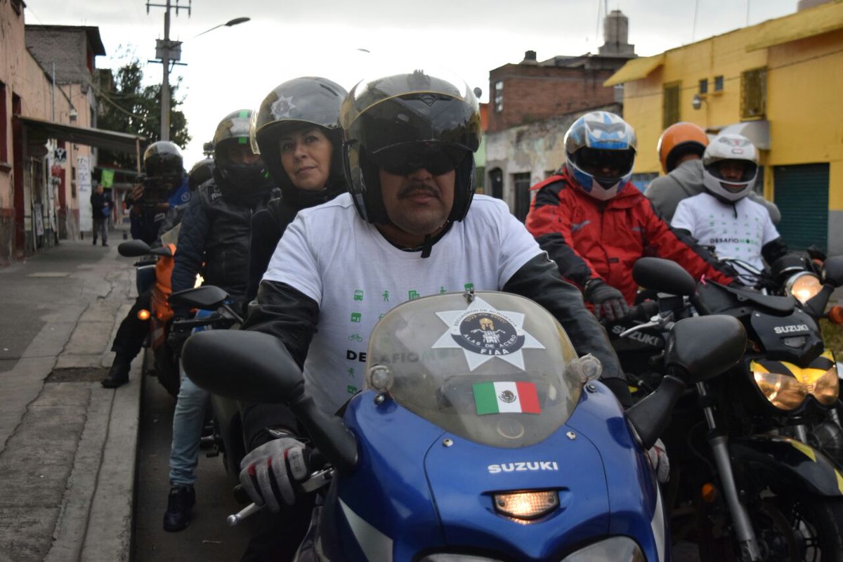 elpoderdelc's tweet image. El #DesafíoModal 2017 ya empezó y la meta será en el Reloj Chino 🏁