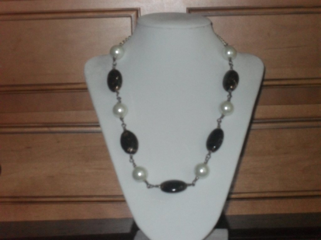 BeadzStudio's tweet photo. #sold https://t.co/A7IbP2IfzE