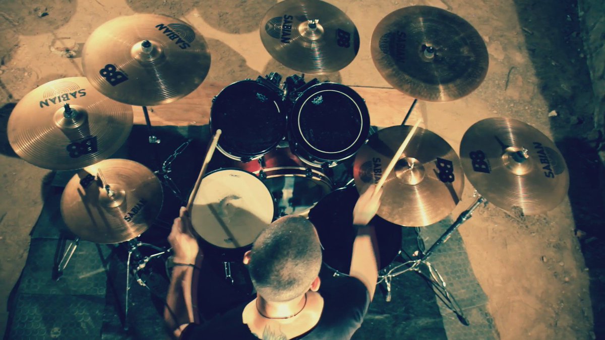 :::NUEVO VIDEO OFICIAL::: 
"MAGNATE MÖRDER DAI"
Míralo aquí: youtu.be/bzmQQOPyUrM