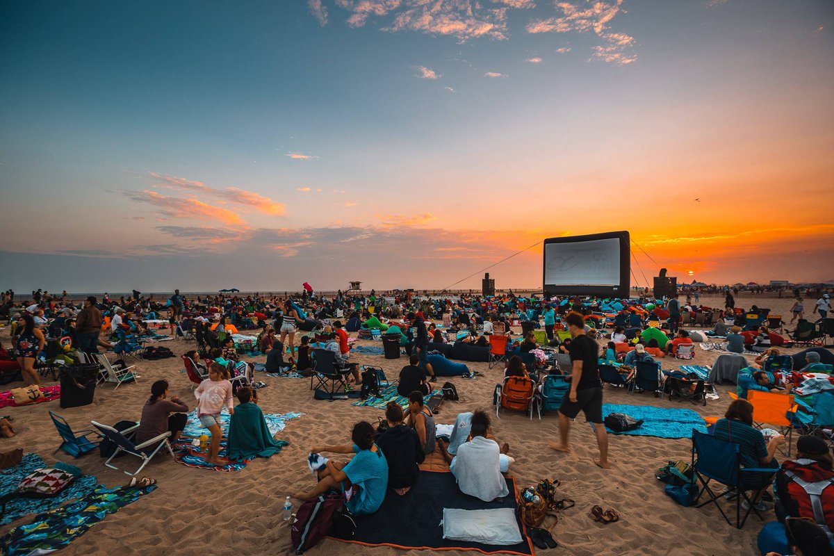 It was wonderful to serve you guys at #BeachFrontCinema last weekend..!! Thank you for overwhelming response..!! #Sunset #HuntingtonBeach